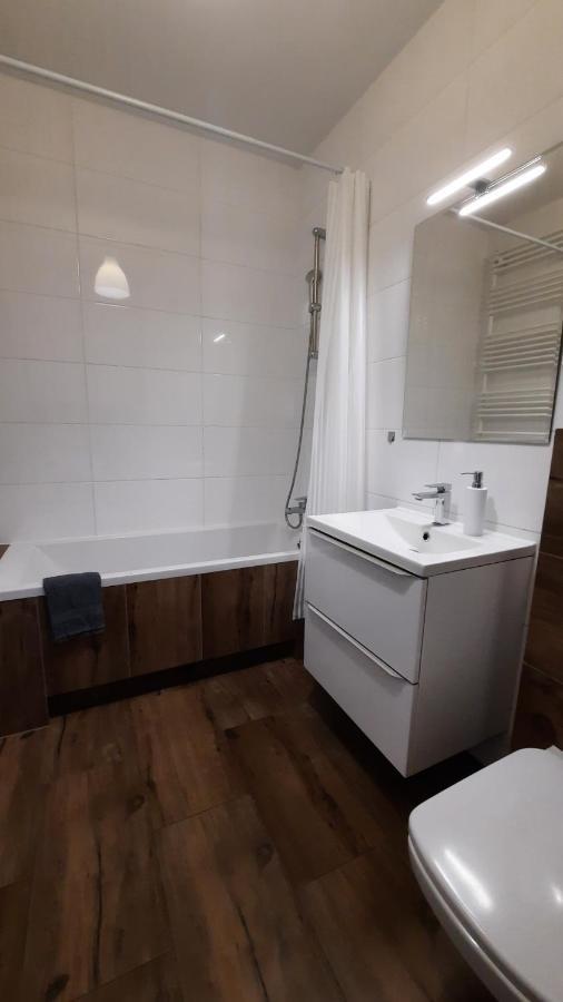 דירות ורשה Ursa - Wygodny Apartament I Bezplatny Parking Na Miejscu מראה חיצוני תמונה