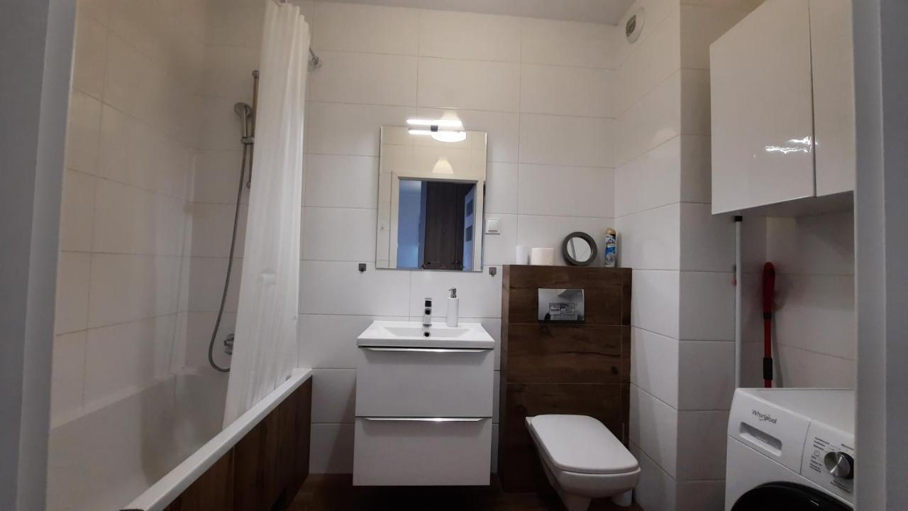 דירות ורשה Ursa - Wygodny Apartament I Bezplatny Parking Na Miejscu מראה חיצוני תמונה