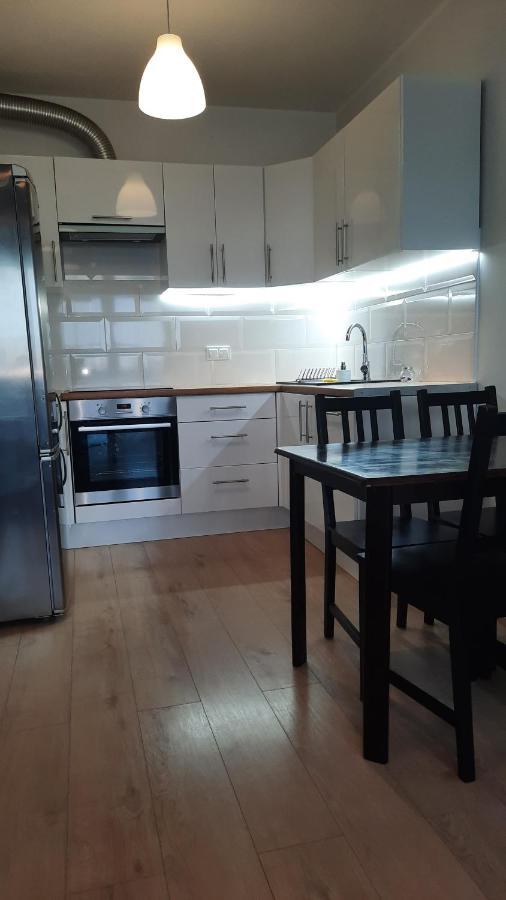דירות ורשה Ursa - Wygodny Apartament I Bezplatny Parking Na Miejscu מראה חיצוני תמונה